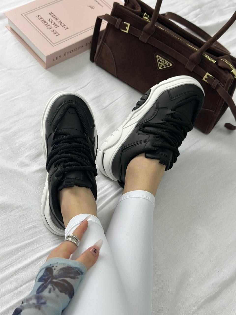 ,кроссовки женскиe,кроссовки черные женские,кроссовки мода, женская