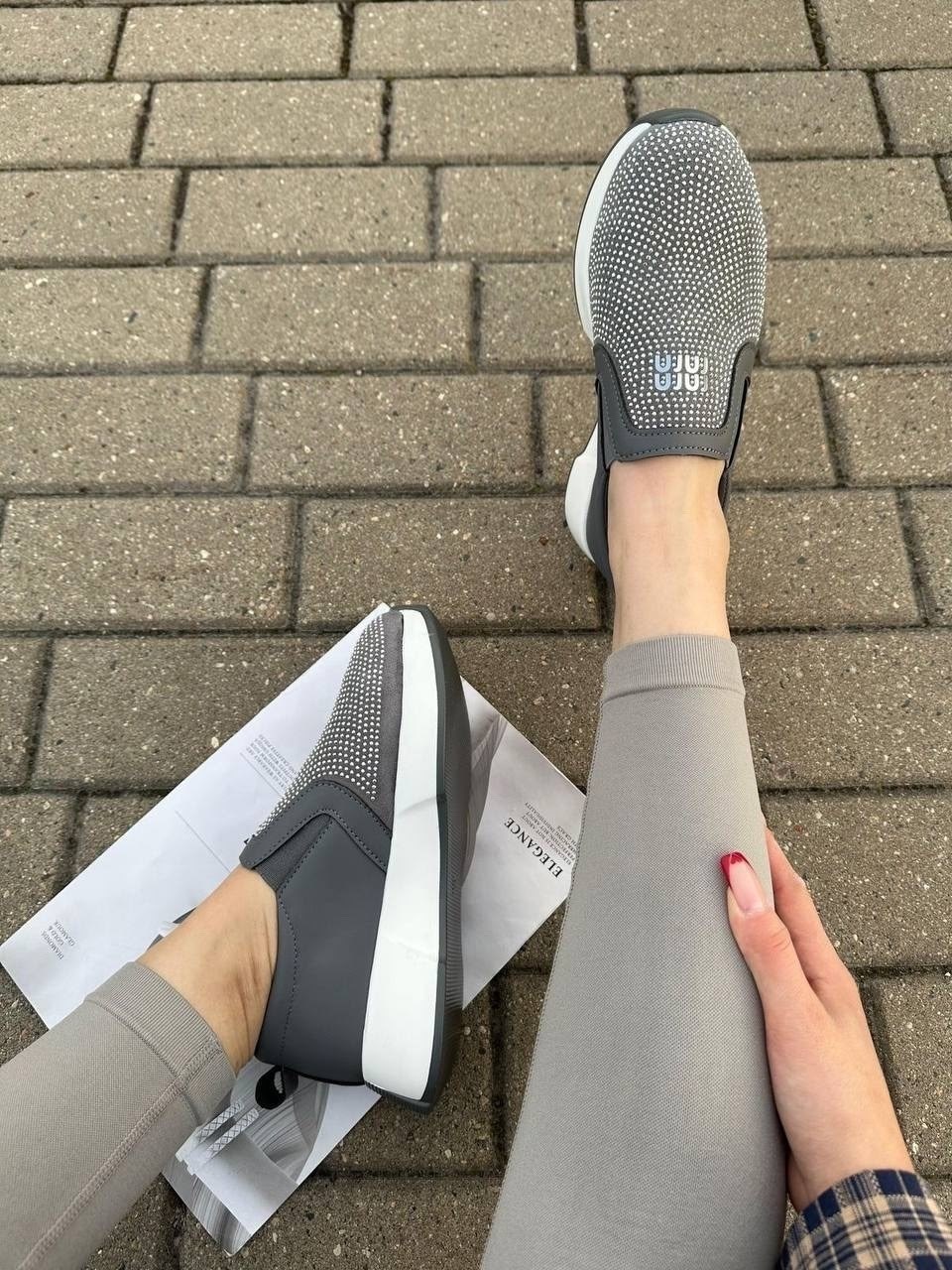 ,женские кроссовки, женская,кроссовки для женщин,обуви