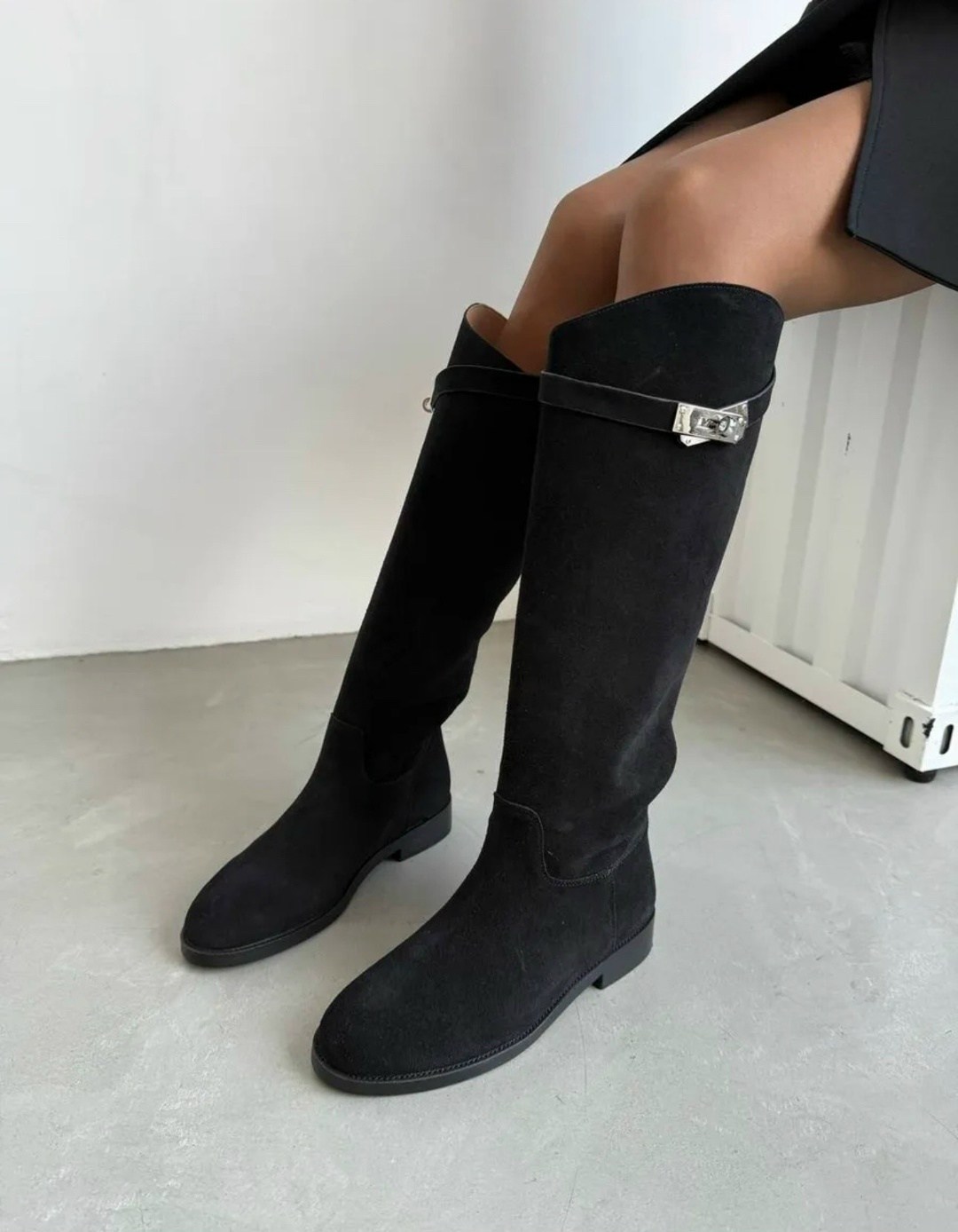 женские сапоги,сапоги замшевые,сапоги черные,женские черные замшевые сапоги hermes jumping,сапоги трубы