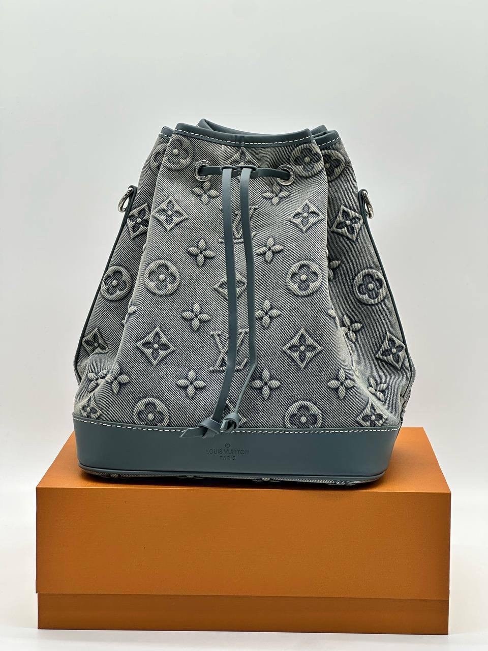 сумка женская louis vuitton,сумка луи виттон голубая,cумка louis vuitton,louis vuitton рюкзак,сумка луи виттон