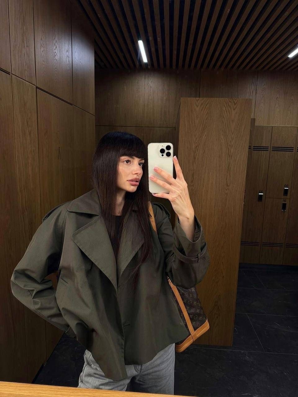 пиджак оверсайз трендовый с объемными рукавами,пиджак оверсайз,жакет оверсайз,пиджак оверсайз жакет,пиджак женский оверсайз