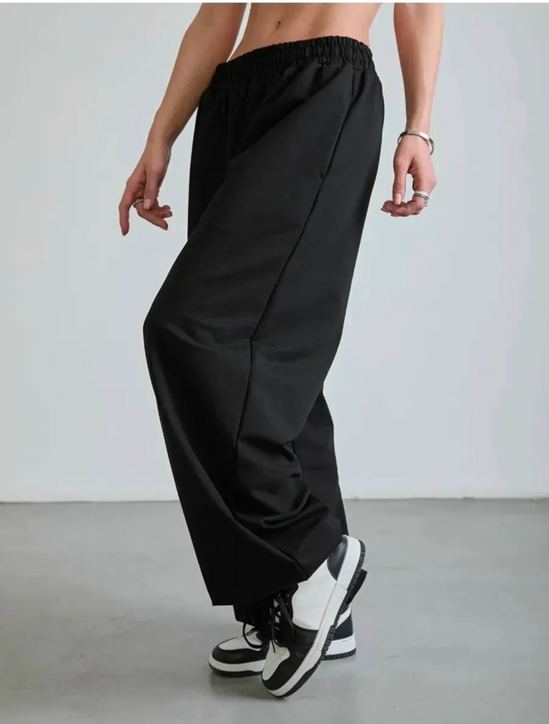 спортивные штаны женские широкие,брюки спортивные,штаны широкие спортивные оверсайз,спортивные штаны джоггеры широкие,широкие брюки
