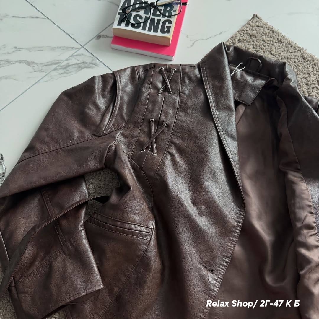 кожаная куртка,куртка кожаная женская,куртка стильная,женская косуха из экокожи,женская кожаная куртка с поясом