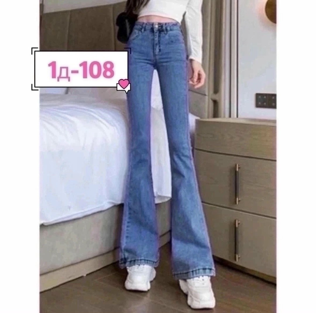 джинсы женские клеш,джинсы клеш женские с высокой посадкой,джинсы клеш от колен,женские джинсы-клеш с высокой талией,женские однобортные джинсы-клеш с высокой талией