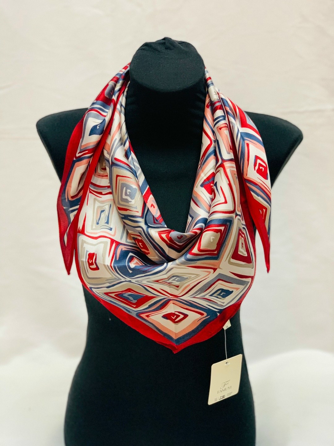 женские платки,платки шелковые,шарфы и платки,шарфы для женщин,палантин платок