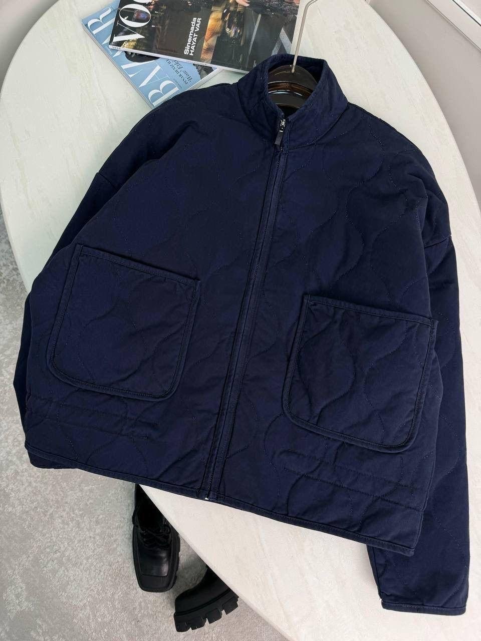 куртка бомбер,кожаная куртка,костюм стильный,кожаный бомбер