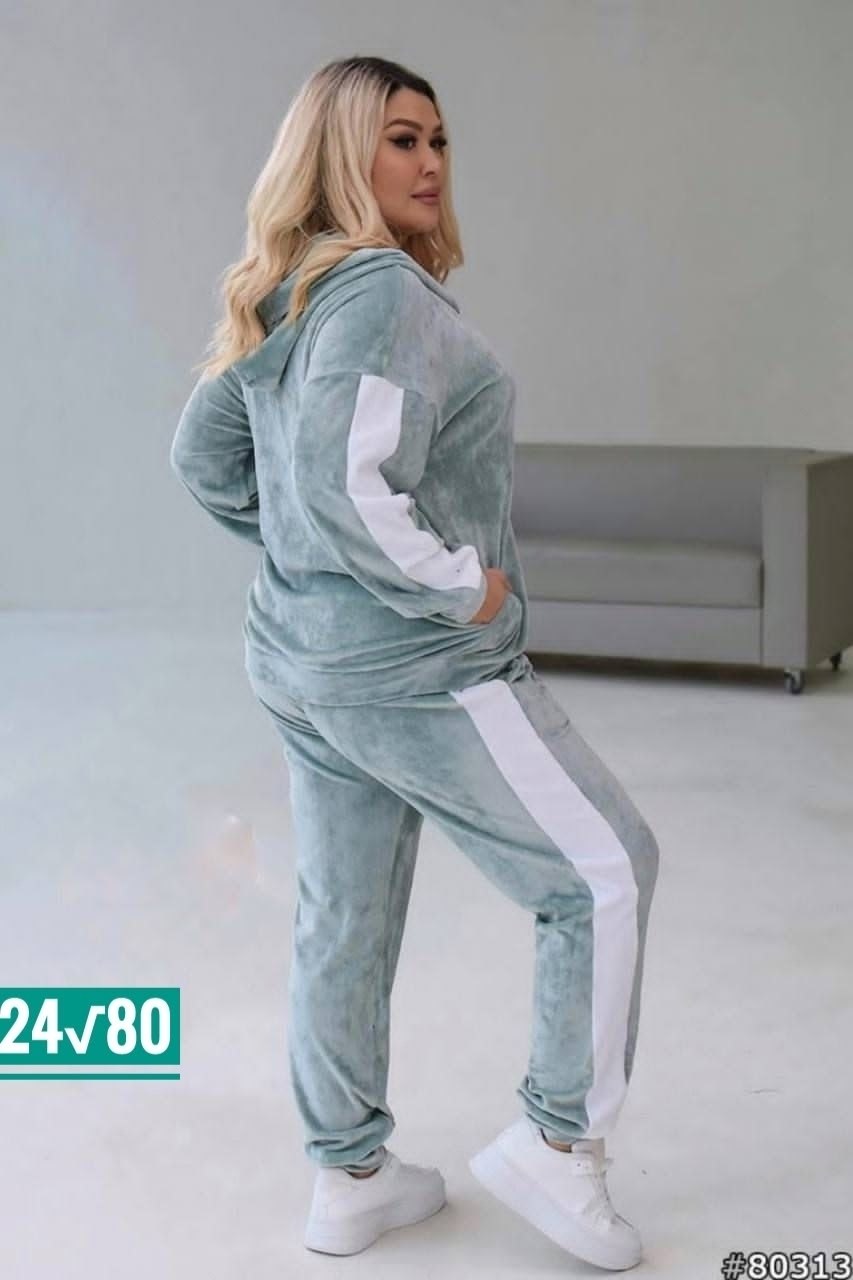cпортивный костюм велюровый,велюровый костюм женский спортивный,женский спортивный костюм больших размеров,женские велюровые костюмы большого размера,велюровый костюм женский