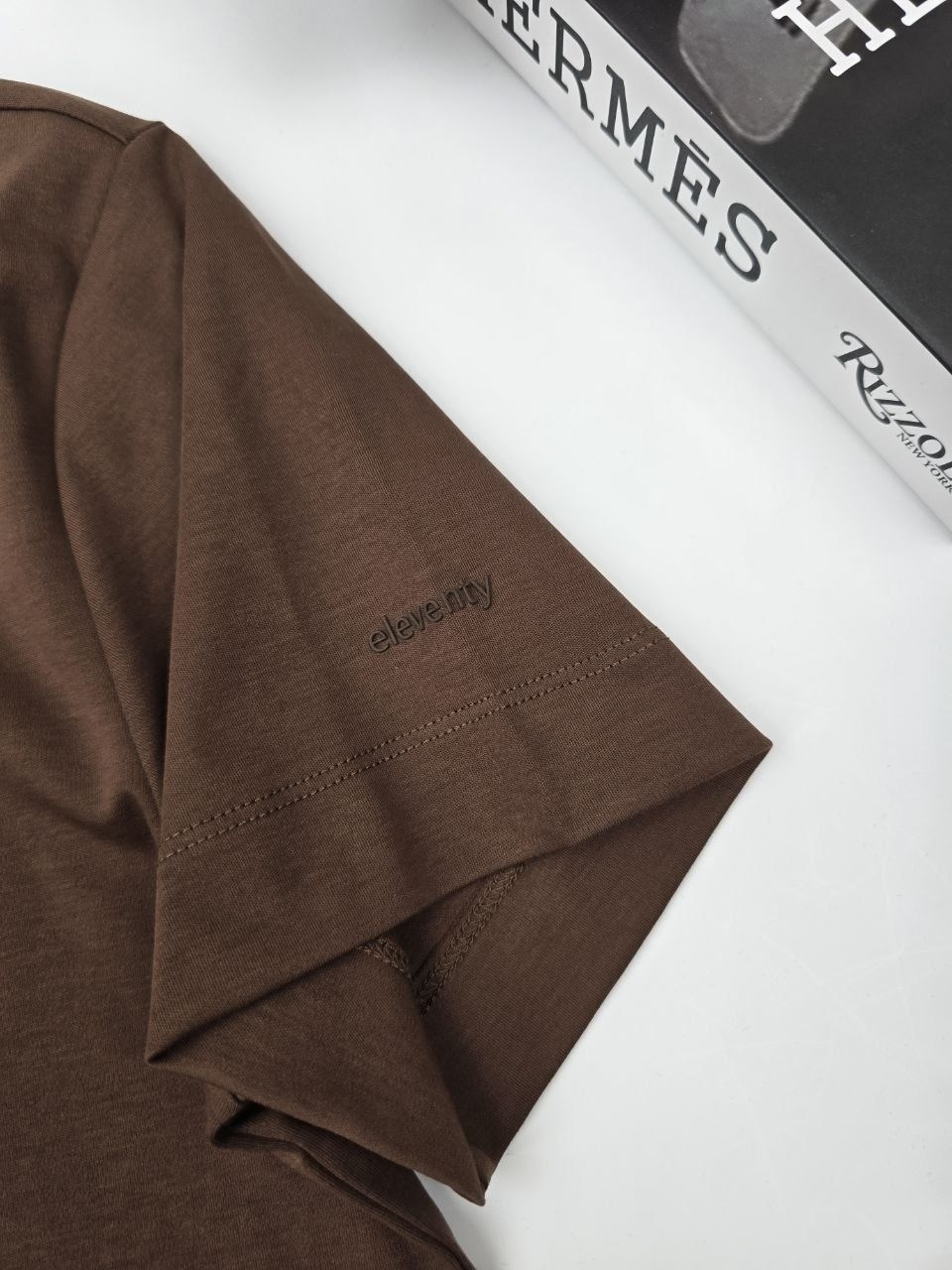 мужская футболка,мужская белая футболка,футболке,футболки брендовые,футболки для мужчин