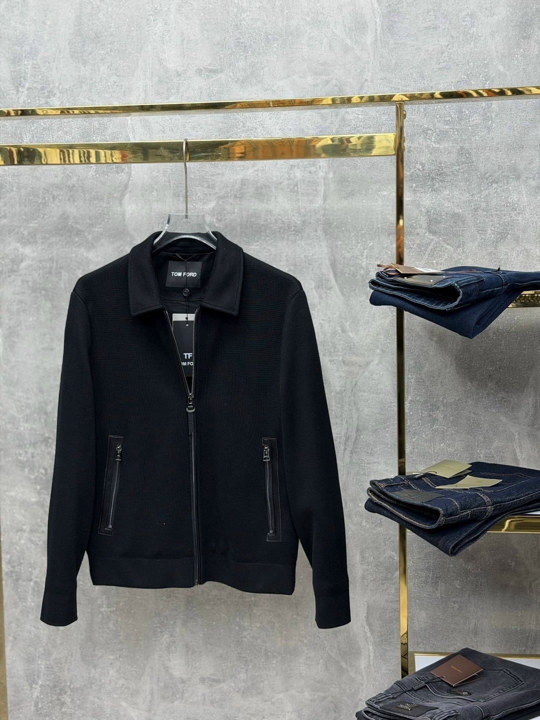 белая куртка,мужская мода,мужская кофта,куртка,куртка кожаная