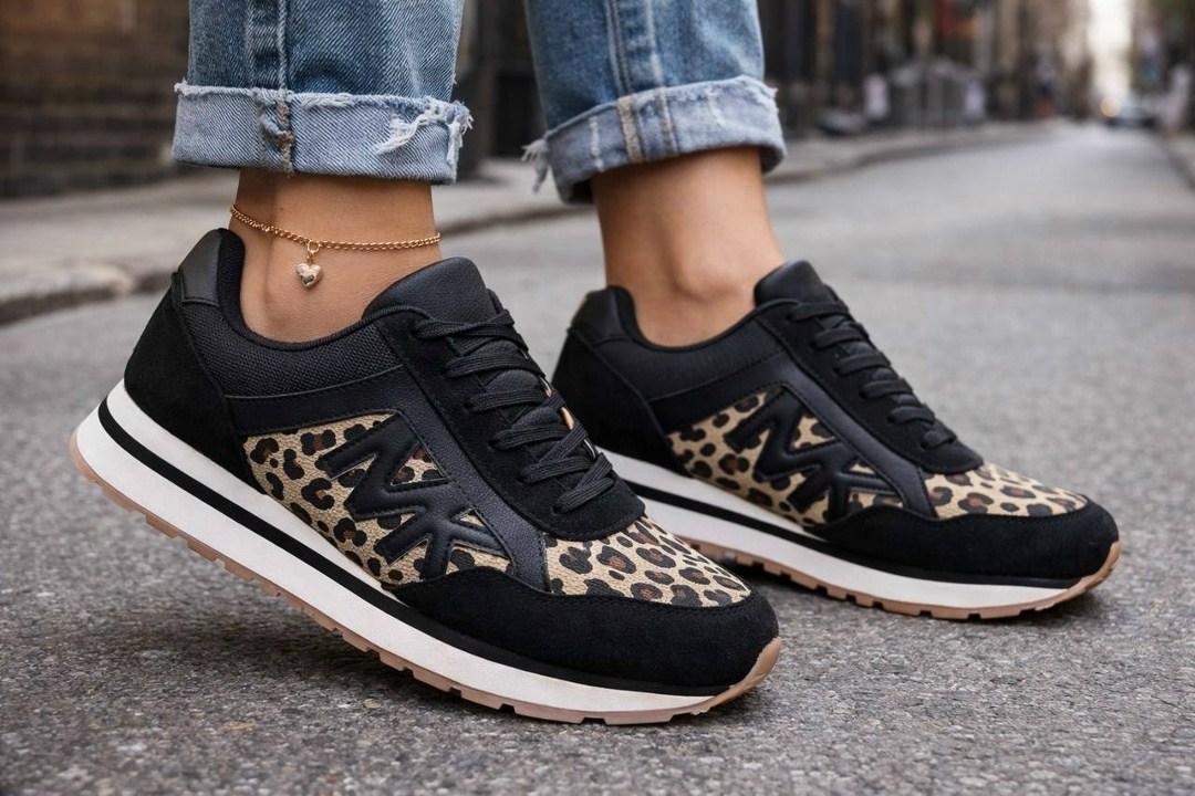 ,кроссовки женские,черные кроссовки,повседневные кроссовки,кроссовки