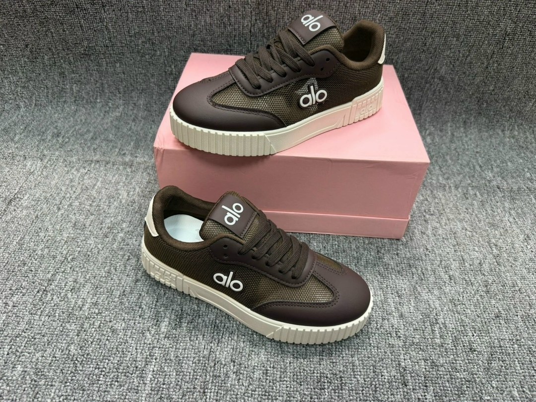 ,женские кроссовки,кеды шанель женские,кеды chanel, женская