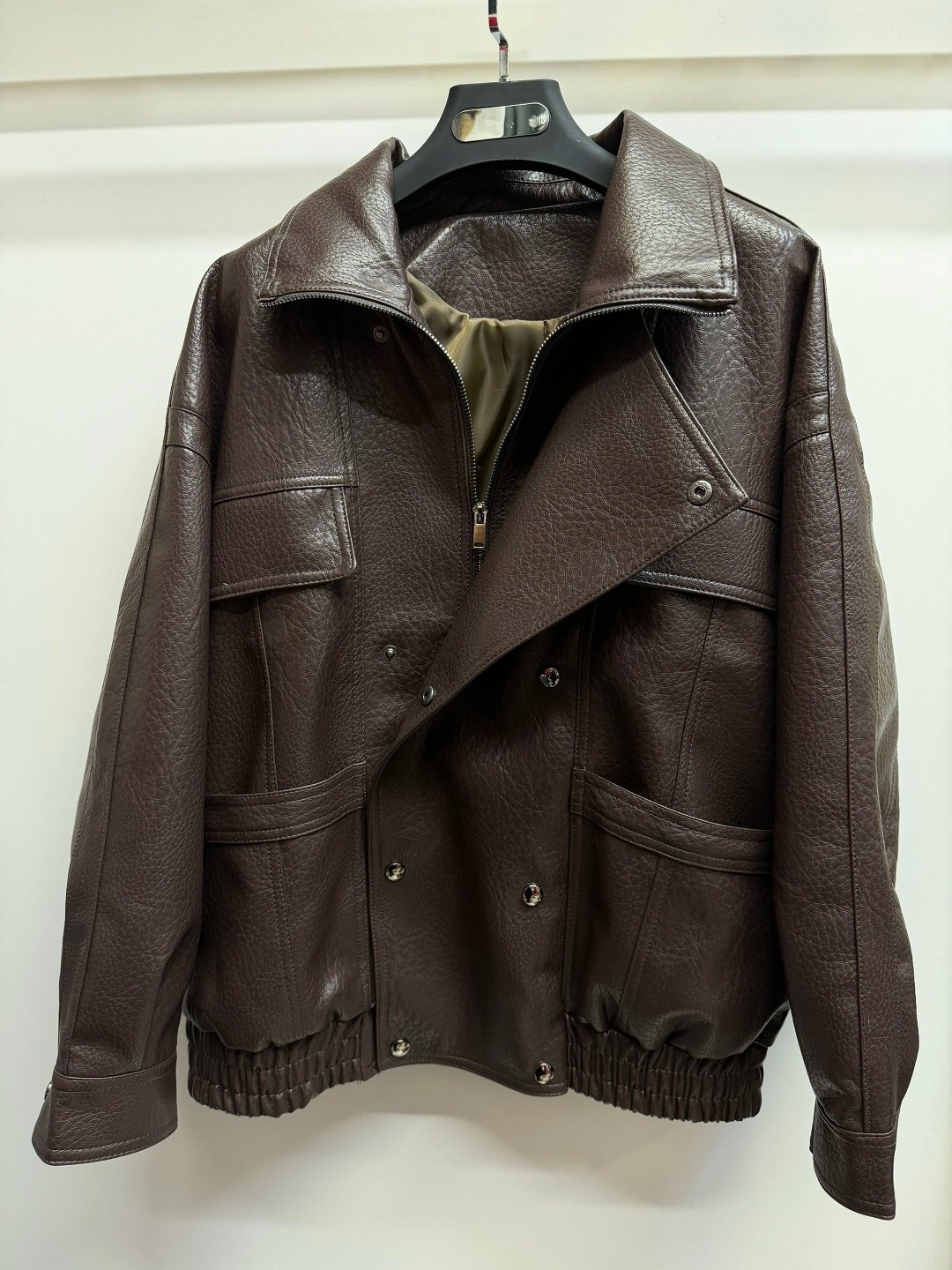 кожаная куртка,кожаная куртка женская,модные кожаные куртки,косуха куртка,куртка косуха кожаная