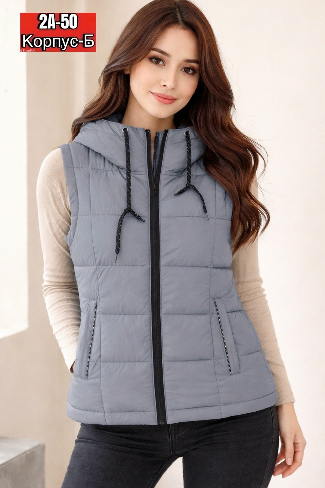 жилетка женская,теплый жилет,женские жилеты,жилет с капюшоном,женский жилет с капюшоном