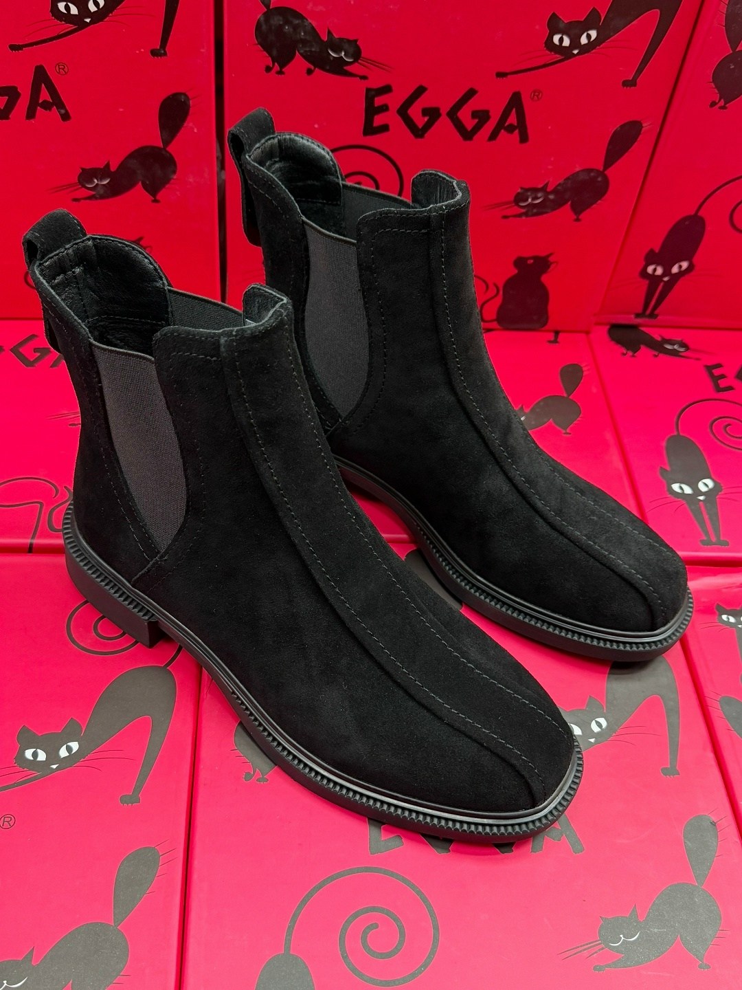 замшевые ботинки челси boss calev коричневый,,ботинки челси,ботинки челси экко мужские,ботинки челси мужские