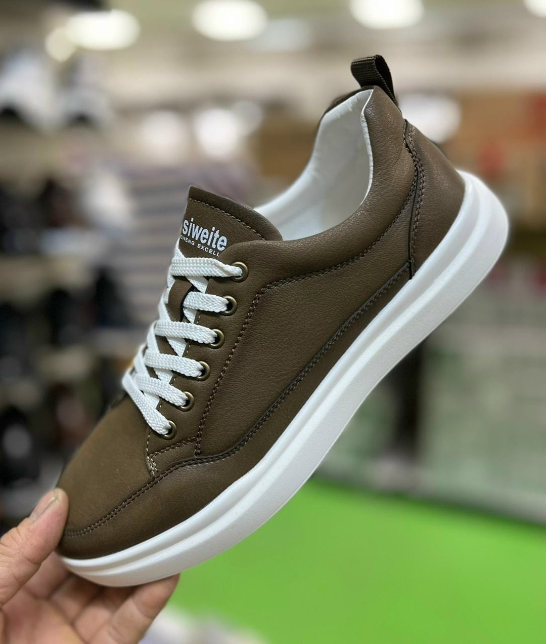 ,бежевые кроссовки мужские,низкие кроссовки,кроссовка мужской,повседневная