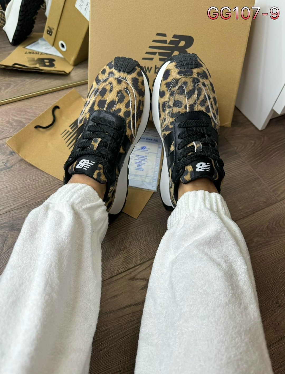 кроссовки леопард,женские кроссовки леопардовые,кроссовки женскиe,кроссовки леопардовые alessandra maddoni,леопардовые кроссовки