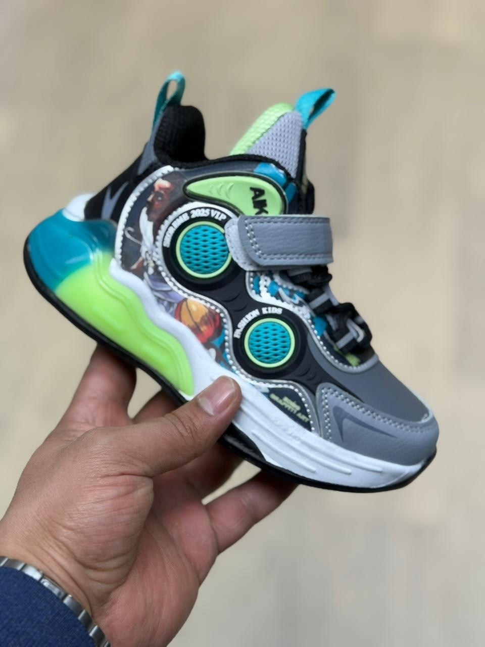 кроссовки,детские кроссовки,кроссовки для мальчика,кроссовки для детей,спортивная