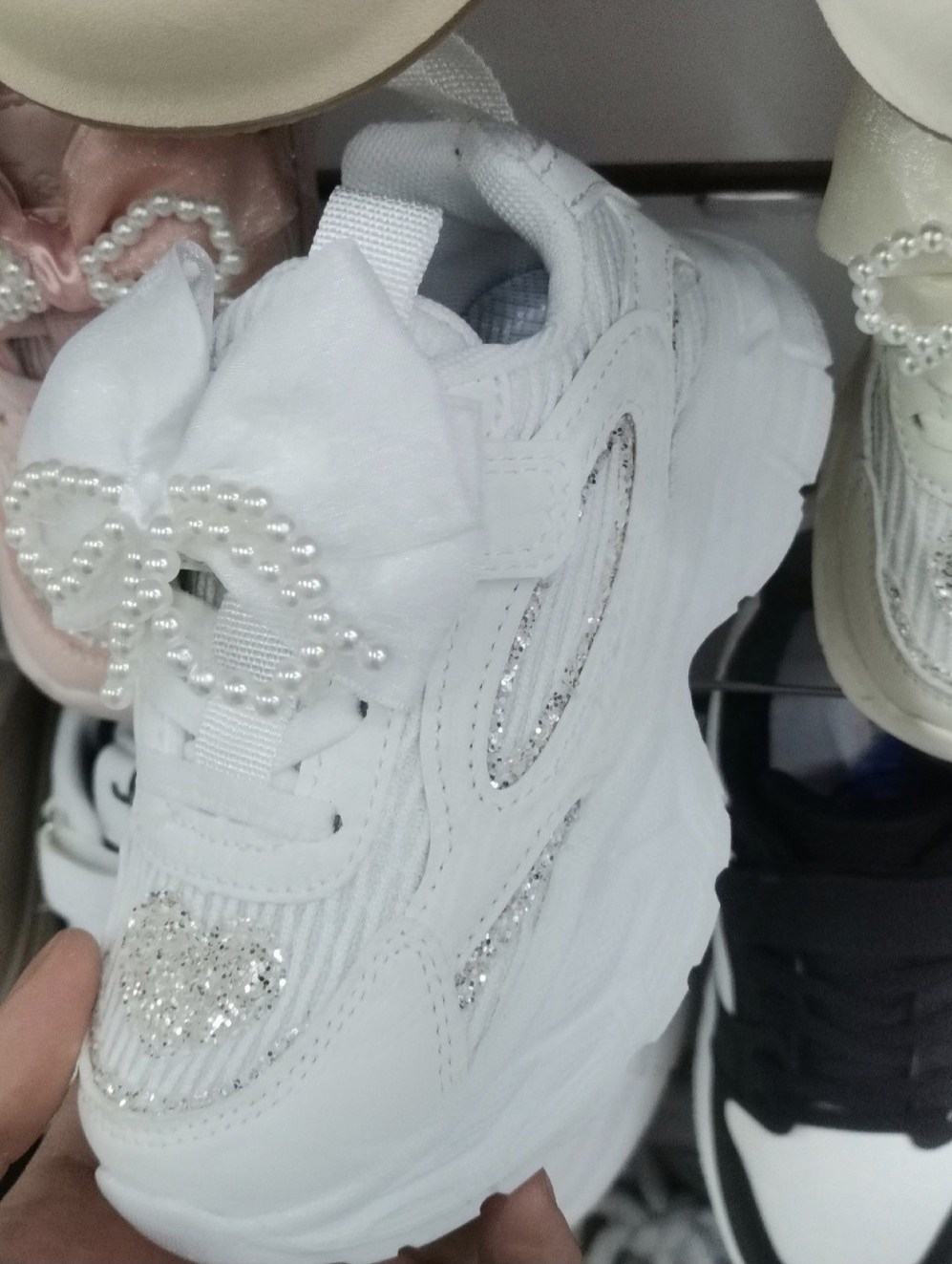 кроссовки,женские кроссовки,детские кроссовки,кроссовки модные,кроссовки для девочек