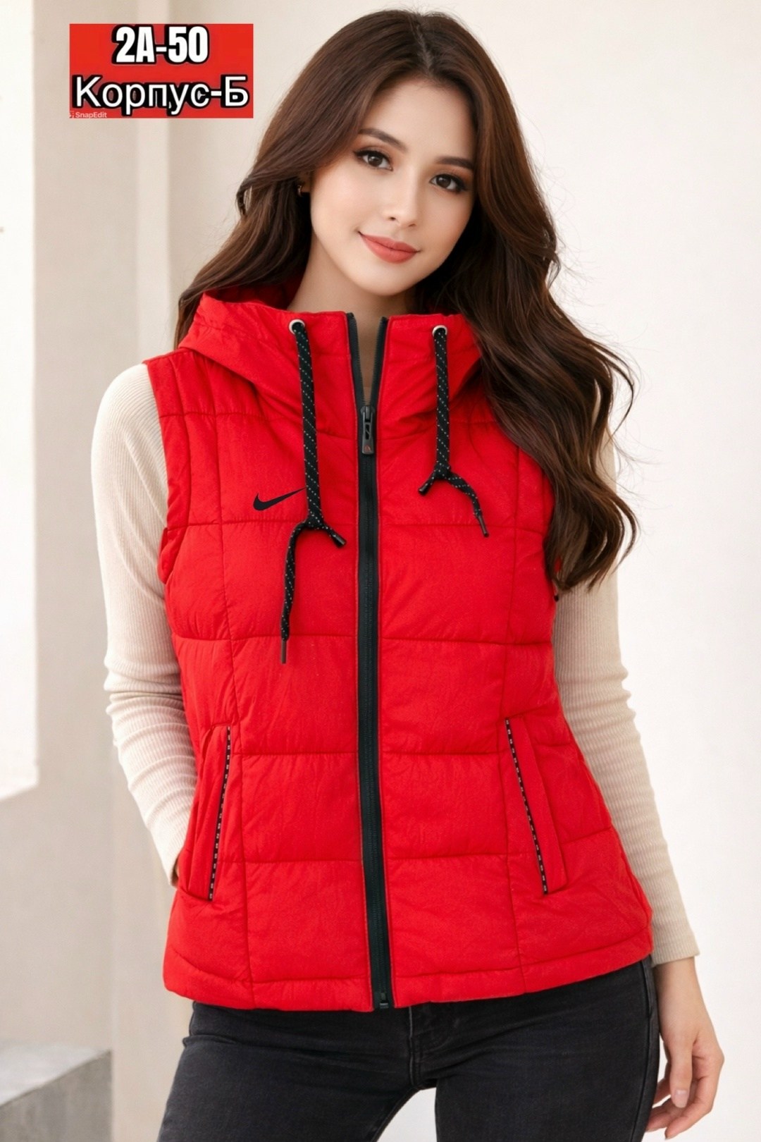 жилетка женская,теплый жилет,женские жилеты,жилет с капюшоном,женский жилет с капюшоном