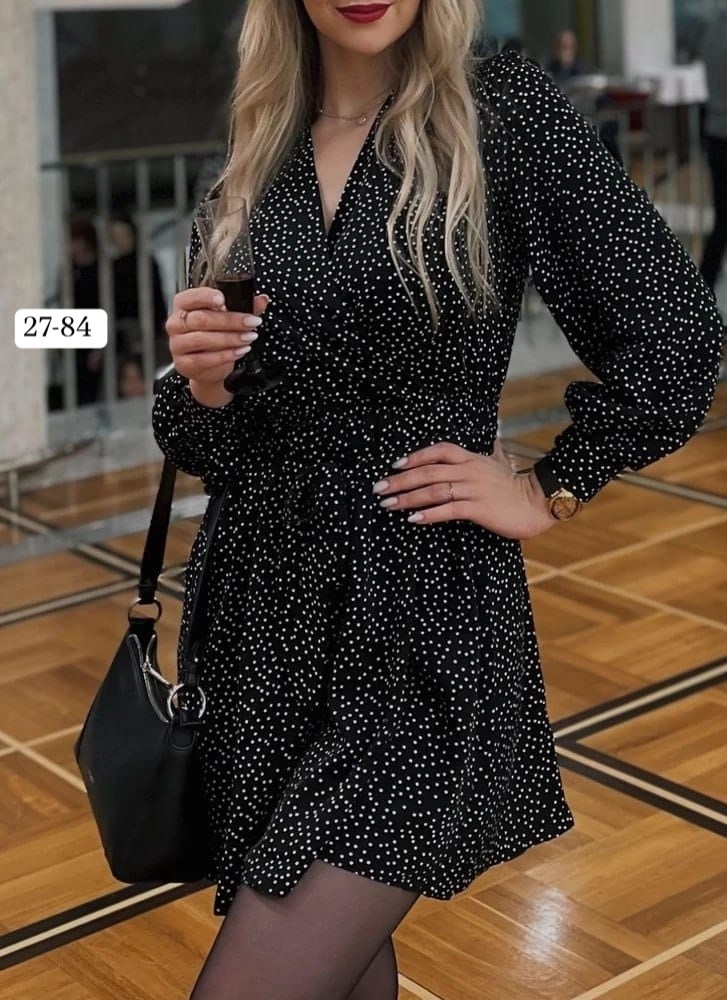 платье идеальное,платье черное в горошек,женское платье,платье с поясом,платье