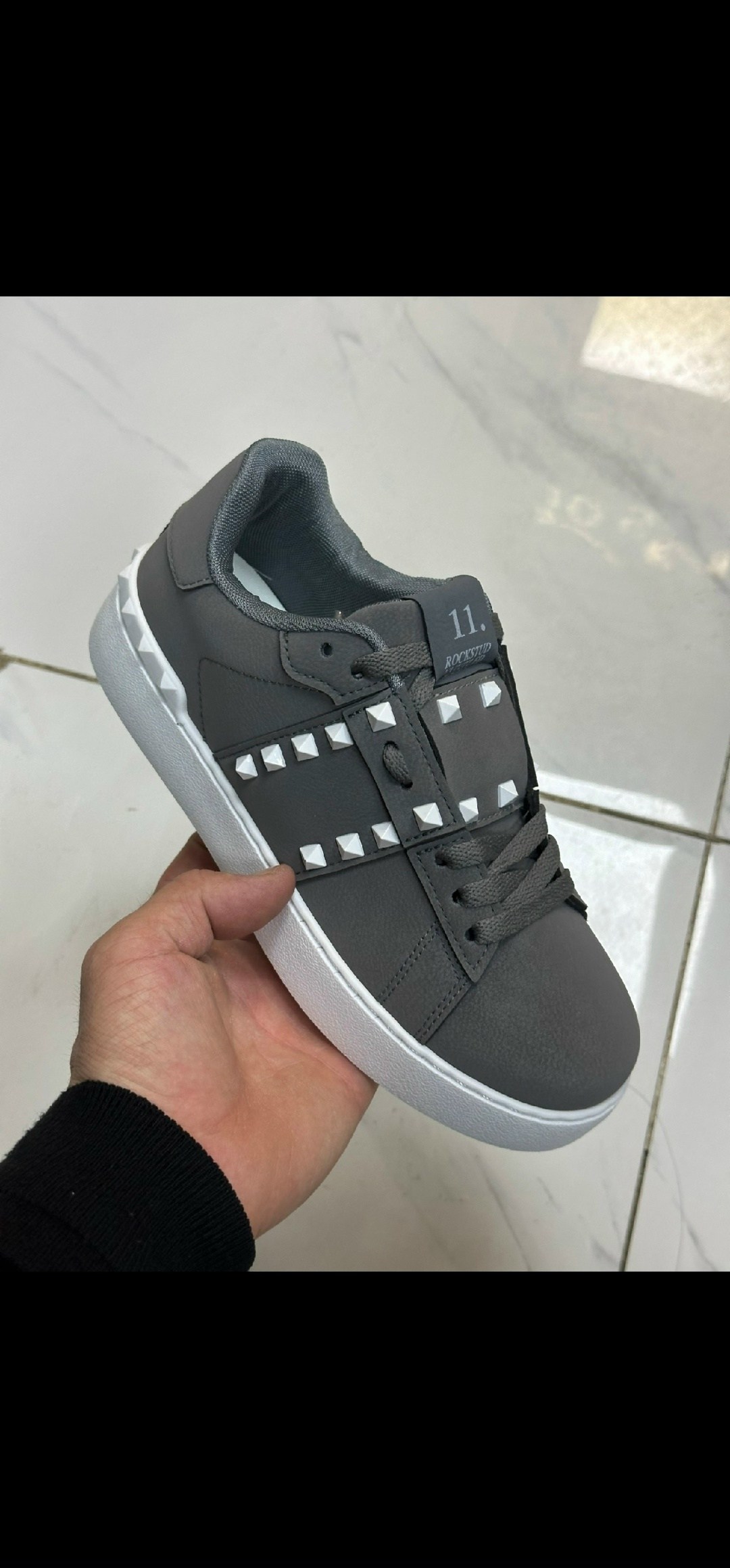 кроссовки valentino rockstud белый,женские кожаные кроссовки valentino garavani rockstud,кеды валентино женские,кроссовки женские кожаные valentino,белые кроссовки valentino garavani rockstud