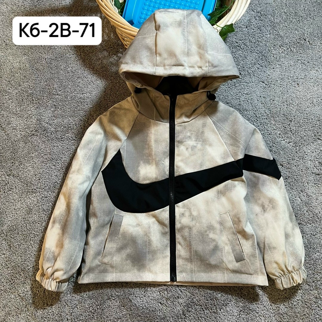 куртка,спортивная куртка,модная куртка,детская куртка,ветровка