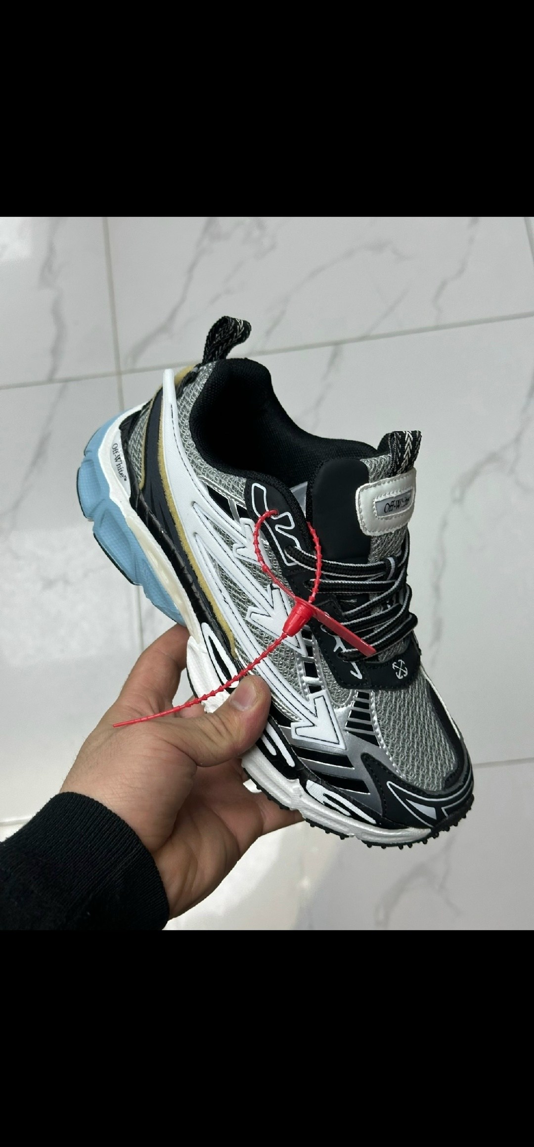 кроссовки,модные кроссовки,женские кроссовки,,мужские кроссовки