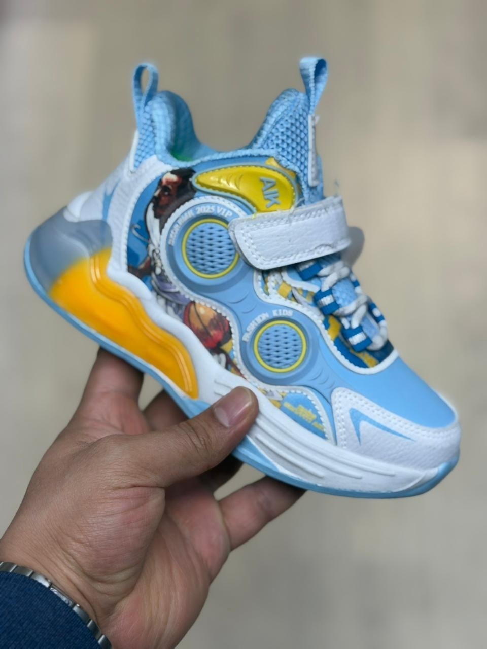 кроссовки,детские кроссовки,кроссовки для мальчика,кроссовки для детей,спортивная