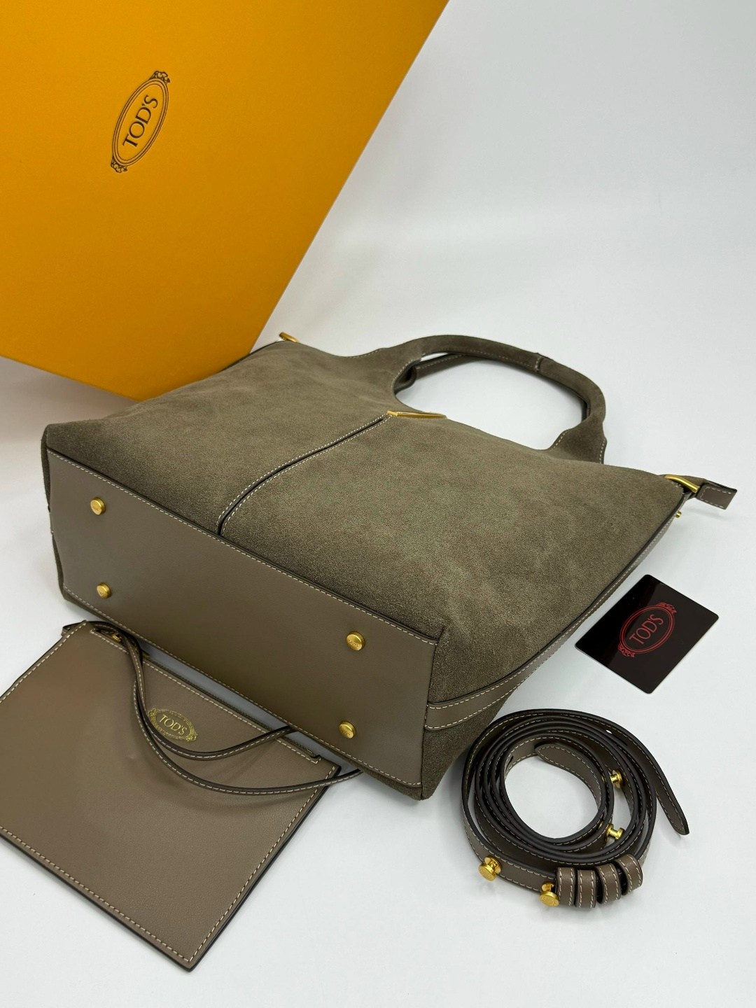 сумка замшевая,сумка,модные замшевые сумки,замшевая сумка женская,сумка большая классическая из натуральной замши с пыльником therow