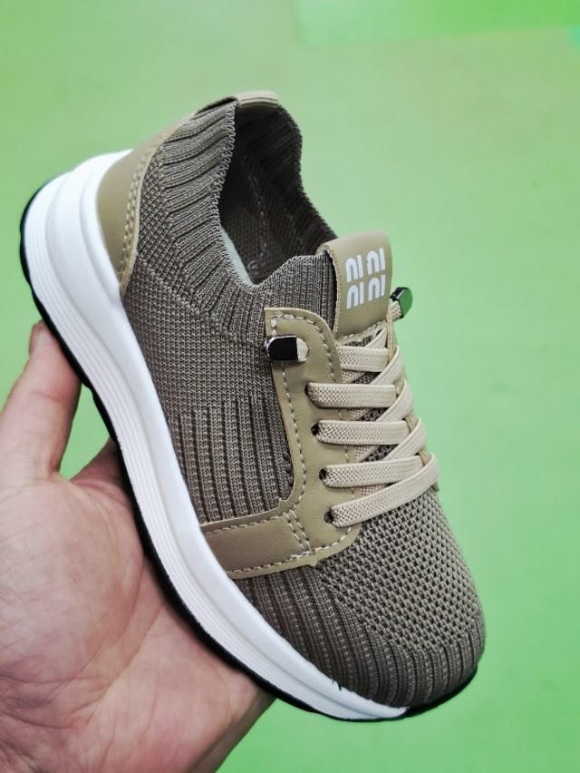 ,кроссовки женскиe,спортивная ,повседневные кроссовки,модные кроссовки