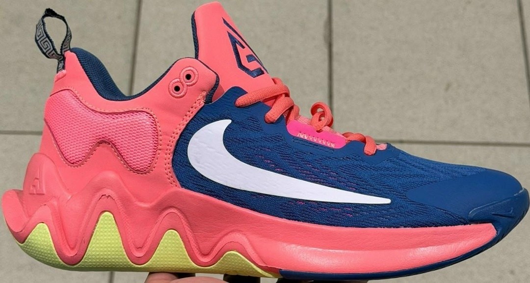 кроссовки nike lebron 19,nike lebron 19 space jam,баскетбольные кроссовки,кроссовки lebron,баскетбольная