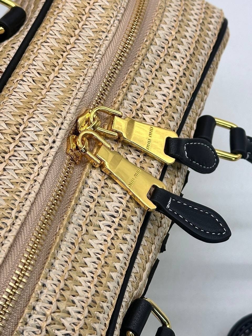 сумка,сумка miu miu,женская сумка miu miu,женская сумка,брендовые сумки