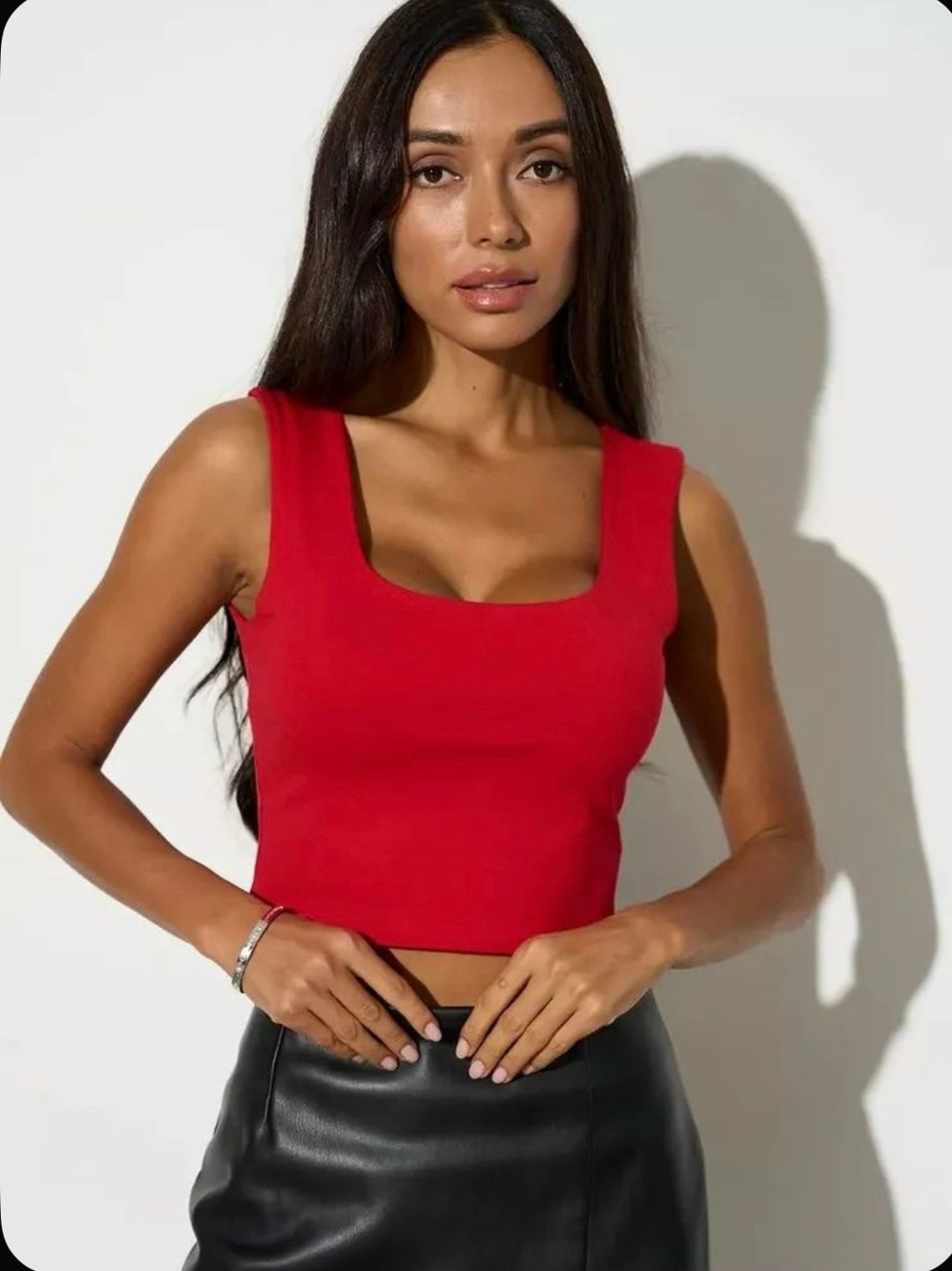 бежевый топ,топ в рубчик укороченный майка,топ женский,майка с квадратным вырезом женская,майка топ