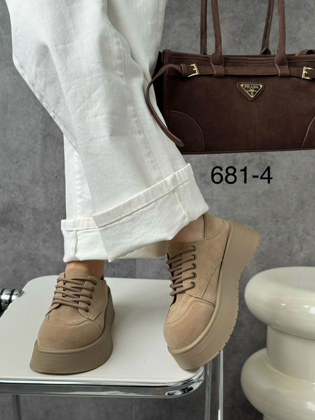 ,обуви,замшевые кроссовки,женская ,кеды замшевые