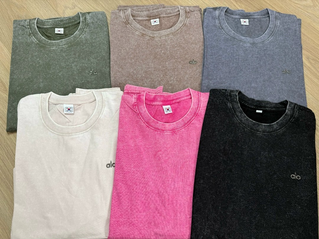 футболка оверсайз,женская оверсайз футболка,футболка оверсайз с надписью на спине comqlo 240154048,футболка оверсайз черная,футболка серая оверсайз