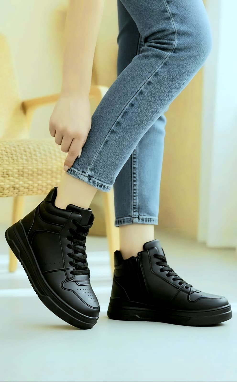 кроссовки женские,,кроссовки женские черные,женские высокие кроссовки,черные кроссовки
