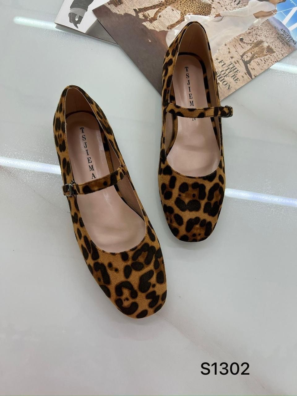 ,лоферы леопардовые,леопардовые лоферы эконика премиум,туфли леопардовые,леопардовая