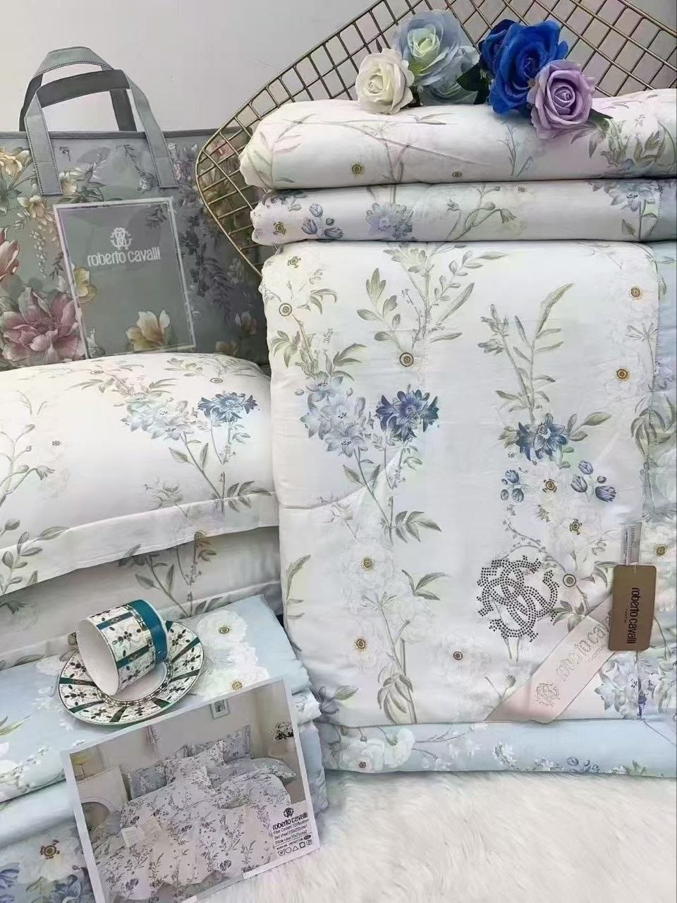 комплект постельного белья с одеялом roberto,комплект постельного белья с одеялом santfair,комплект постельного белья с одеялом евро,комплект постельного белья с готовыми одеялами,комплект постельного
