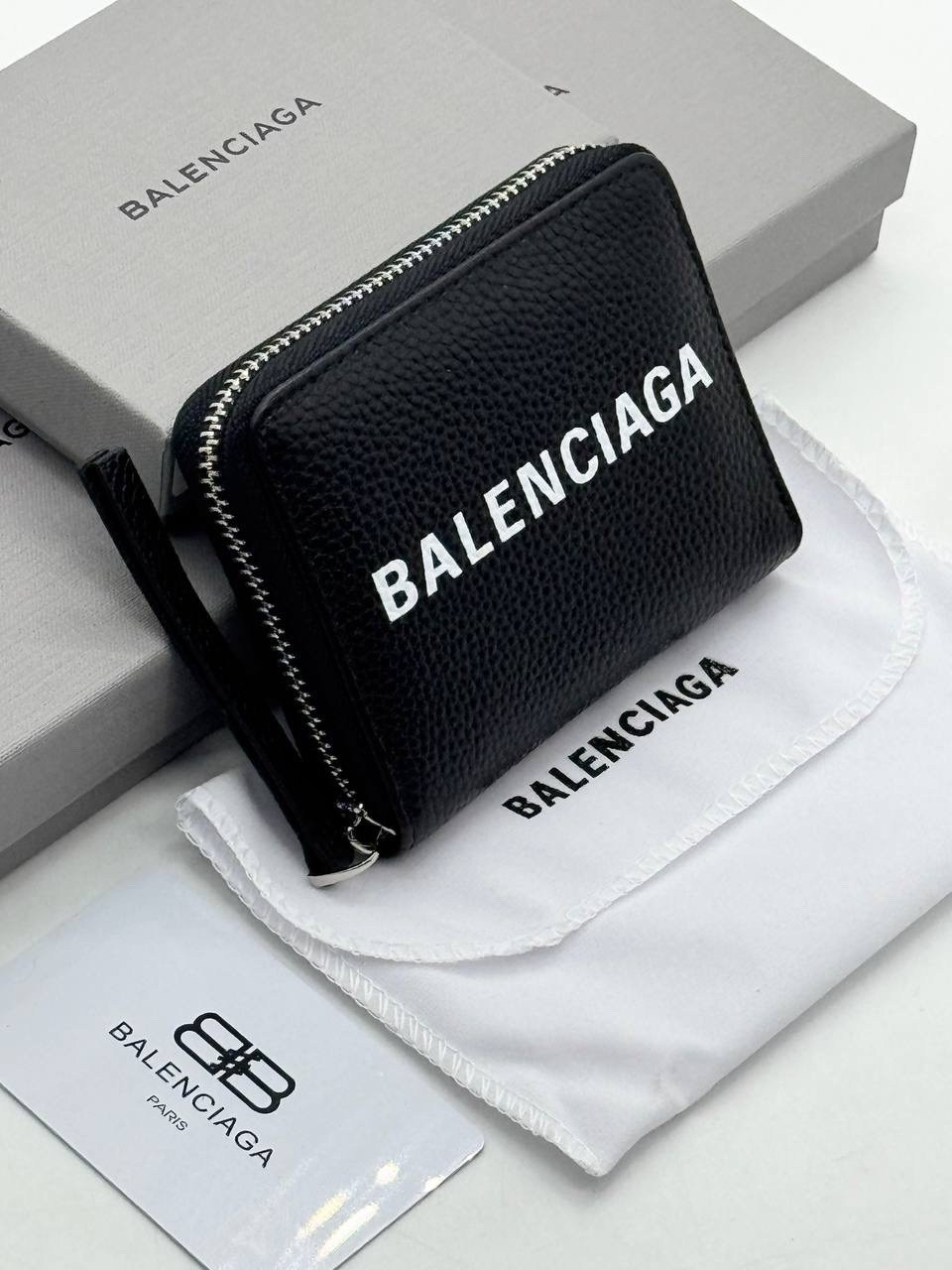 кошелек balenciaga,balenciaga balenciaga,бумажник balenciaga,кожаное портмоне balenciaga,кошелек из кожи с наличными balenciaga