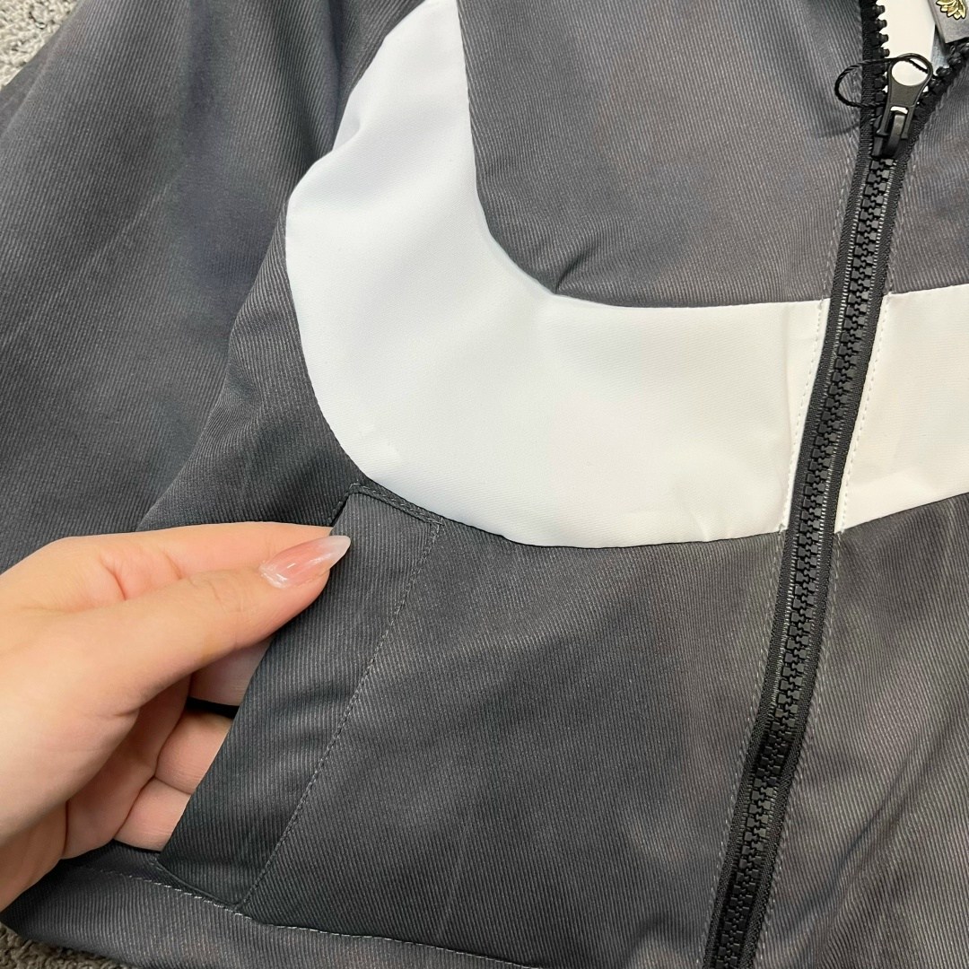 куртка,спортивная куртка,модная куртка,детская куртка,ветровка