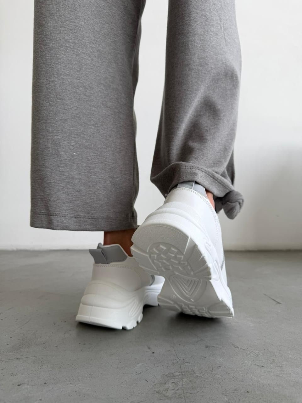 кроссовки,кроссовки женскиe,кроссовки белые женские,кроссовки белые,кроссовки белые женские на высокой подошве