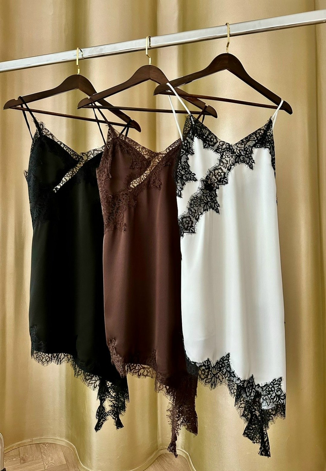 ,топ с кружевом,шелковый топ,женская майка,модные женские