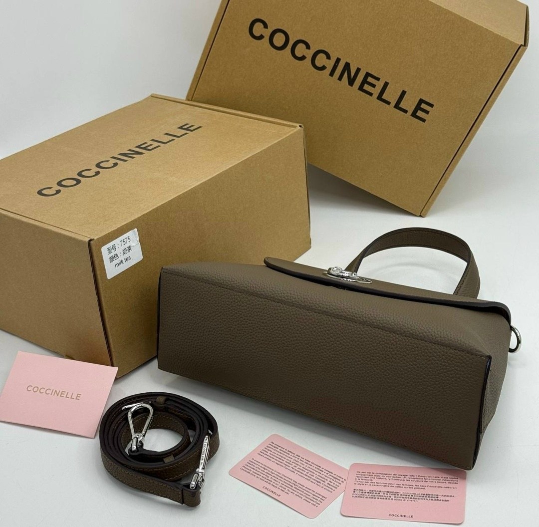 сумка coccinelle,сумка женская coccinelle fd0 18 01 01 коричневый,сумка женская coccinelle,сумка coccinelle coccinelle e1 d05 18 04 01,сумка coccinelle b14 mini пудровая