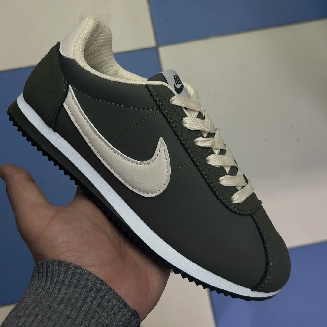 кроссовки мужские nike cortez,nike cortez classic,nike cortez кроссовки,nike cortez мужские из нейлона,кроссовки nike classic cortez
