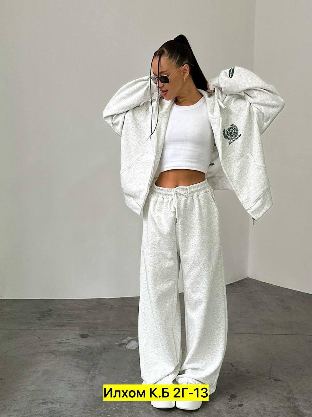 спортивные костюмы женские,cпортивный костюм женский на флисе,костюм женские спортивные костюмы,стильные костюмы,костюм со штанами