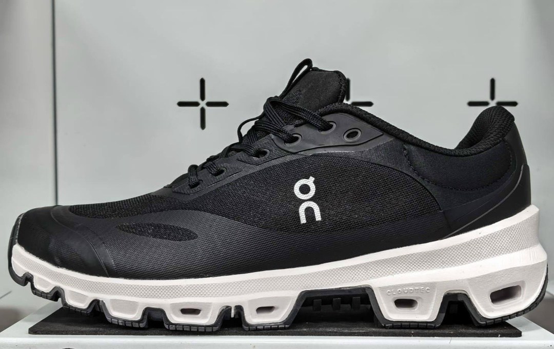 кроссовки,мужские кроссовки,кроссовки on,беговые кроссовки on cloudflyer all black,беговые кроссовки мужские
