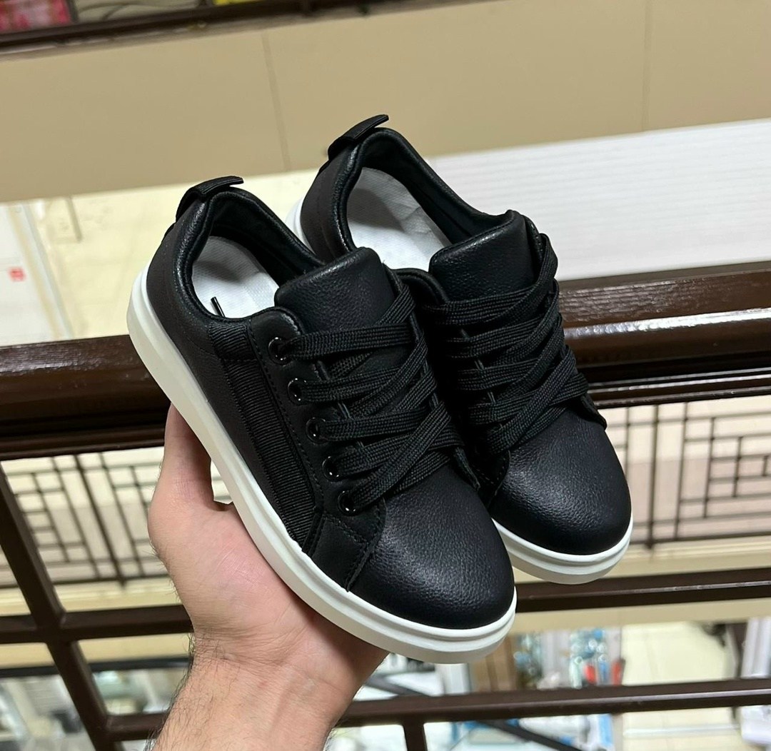 ,черные кеды женские,кроссовки кеды детские,кроссовки кеды,кеды с белой подошвой