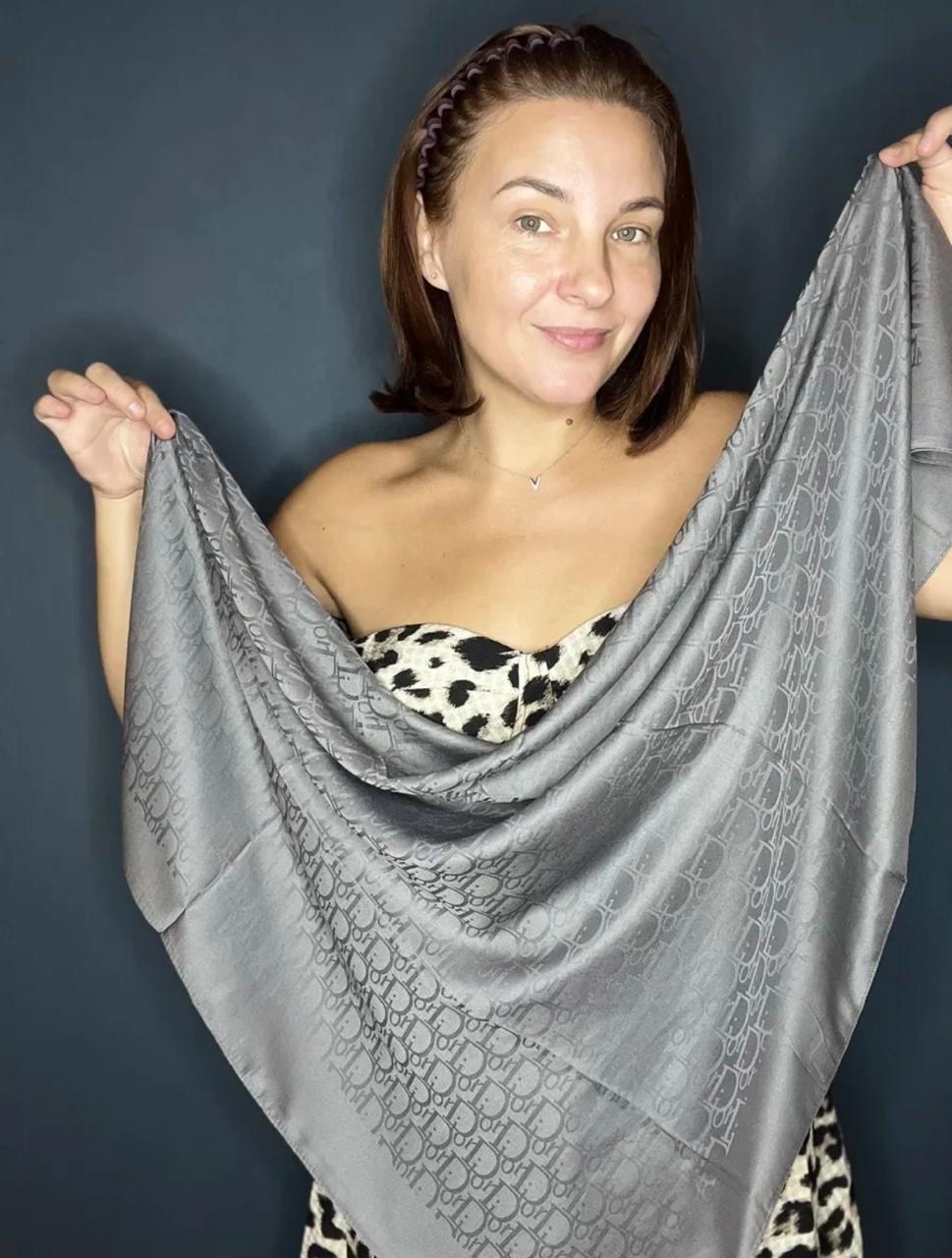 платок однотонный,брендовый платок,женские платки,платок для женщин,платок косынка шелковый