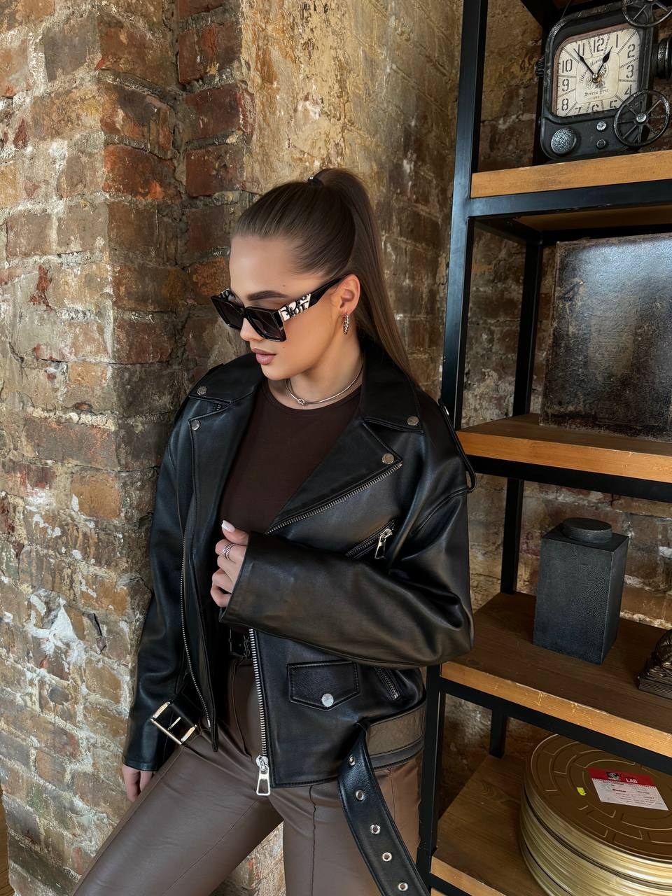 женская кожаная куртка,кожаная куртка,куртка косуха,модные кожаные куртки,косуха