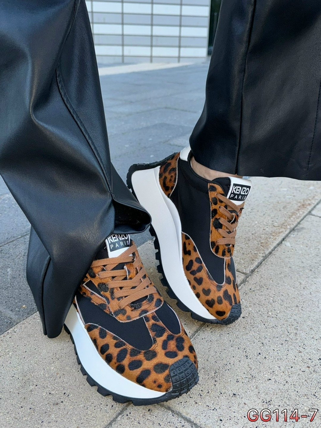 леопардовые кроссовки,кроссовки леопард,,женские кроссовки леопардовые,кроссовки леопардовые alessandra maddoni